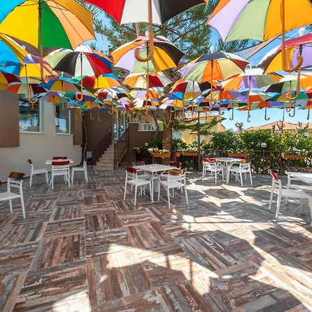 Club Paradiso Hotel & Resort Alanya Exteriör bild